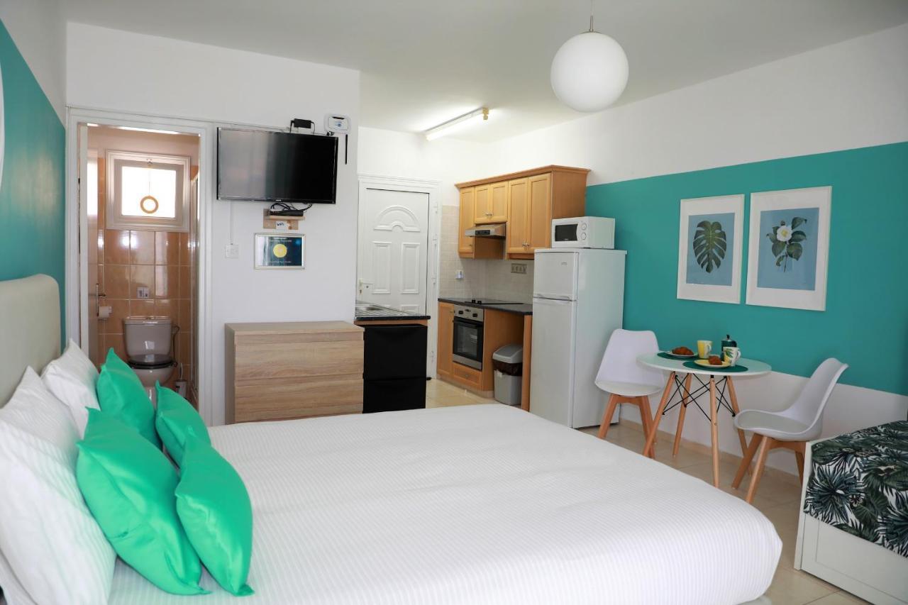 Peyia Pearl Ivy'S Studio Dış mekan fotoğraf